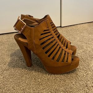 Top Moda Platform Heels